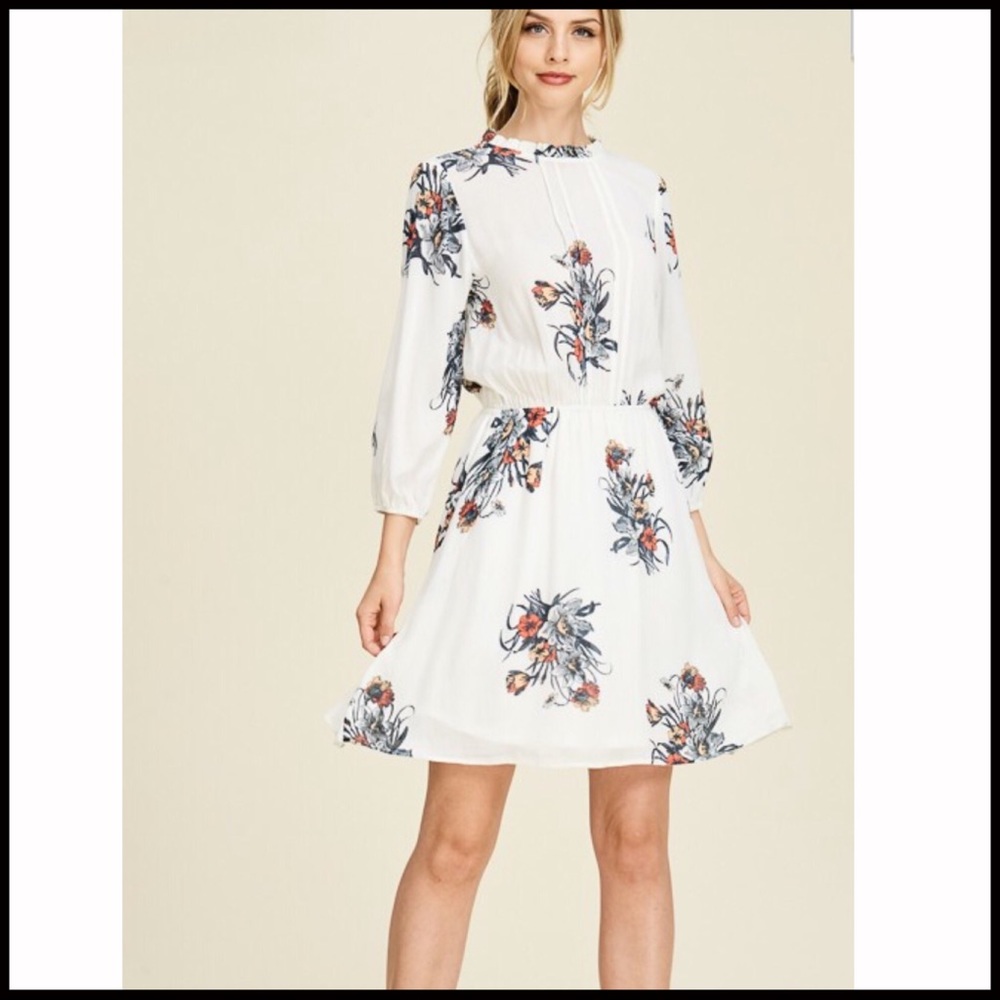 Shop Floral Dress - Picture 4 of 6